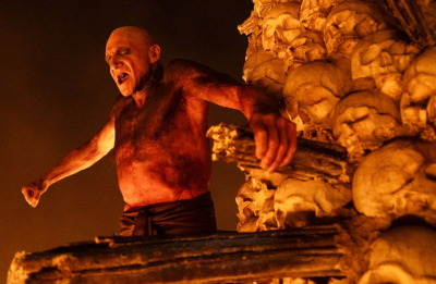 《惊变28年：人骨圣殿》：丧尸末日下的信仰崩塌与人性炼狱